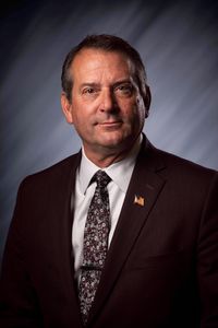 Mark Genda — portrait