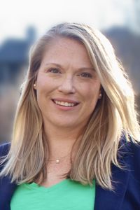 Stephanie Jo Yocum — portrait