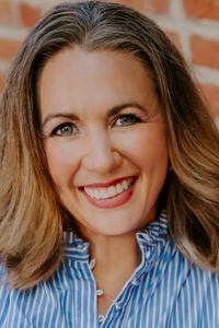 Cindi Clayton — portrait